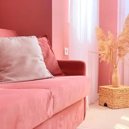 Apartment 6