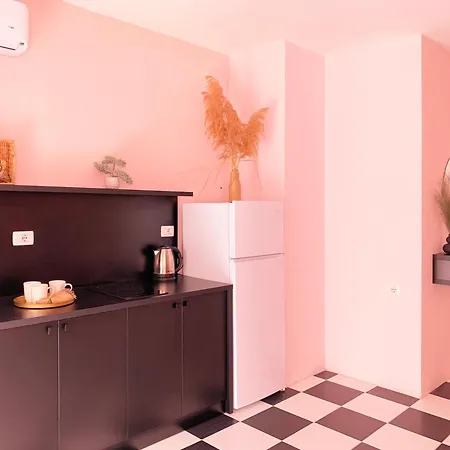 Apartment 6 Golem (Tirana)