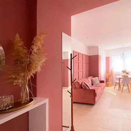6 Apartment