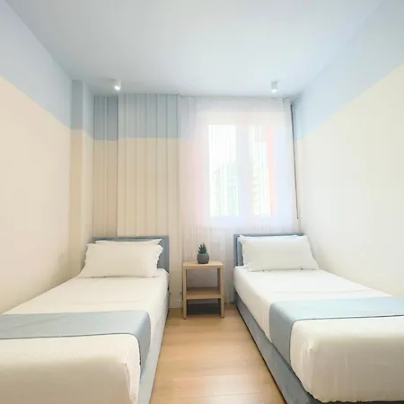 6 Apartment Golem (Tirana)